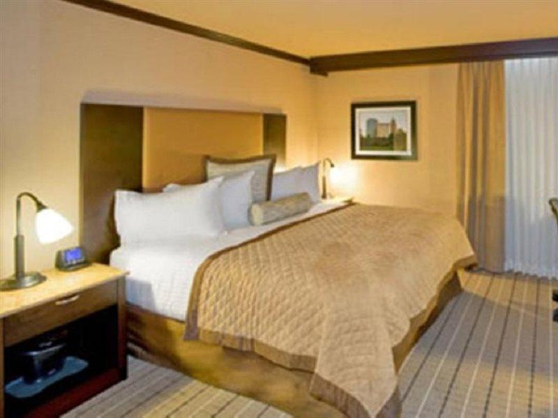 Wyndham Garden Oklahoma City Resort & Conference Hotel Near Airport, Fairgrounds Paycom & I40 Exteriér fotografie