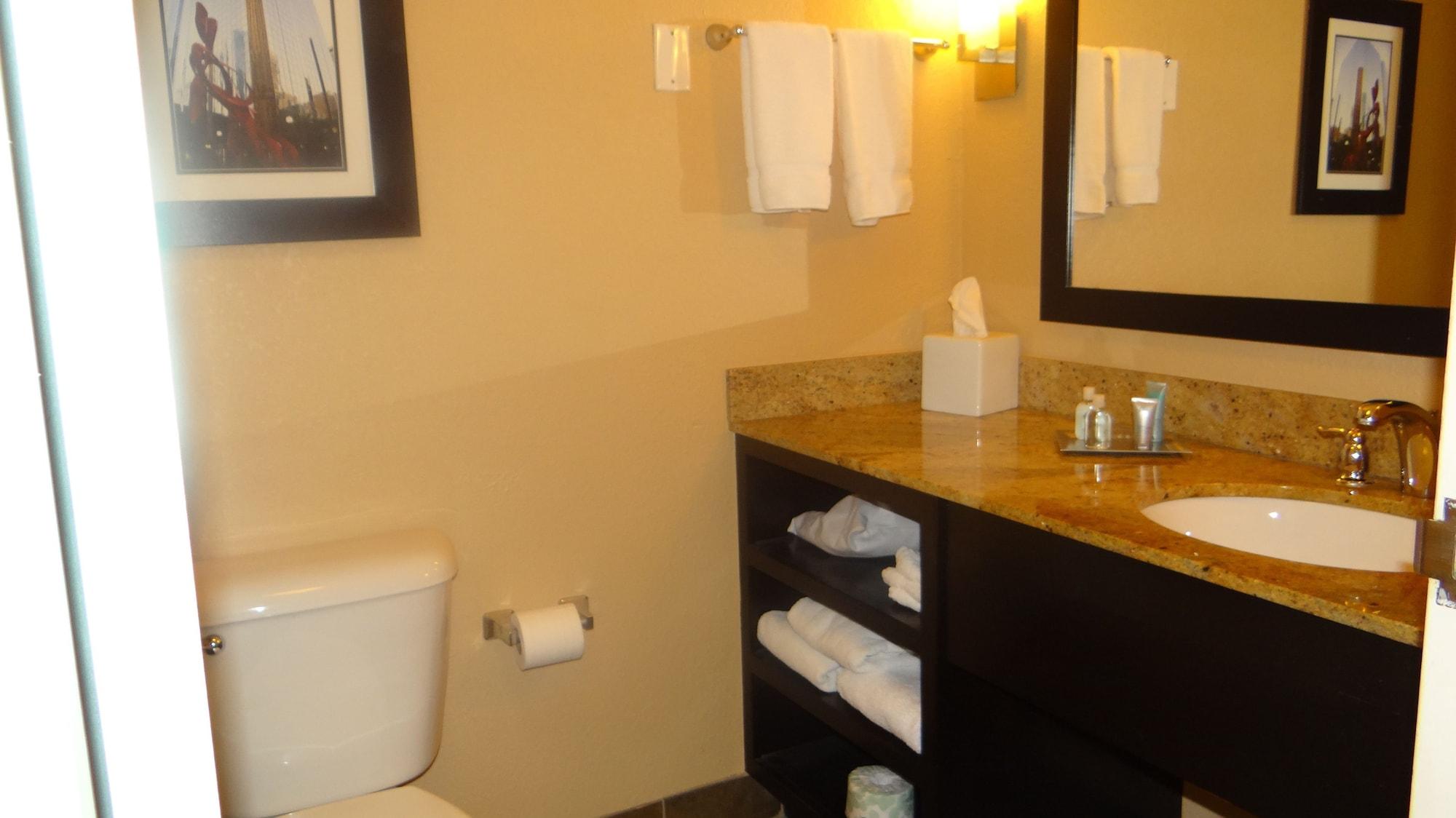 Wyndham Garden Oklahoma City Resort & Conference Hotel Near Airport, Fairgrounds Paycom & I40 Exteriér fotografie