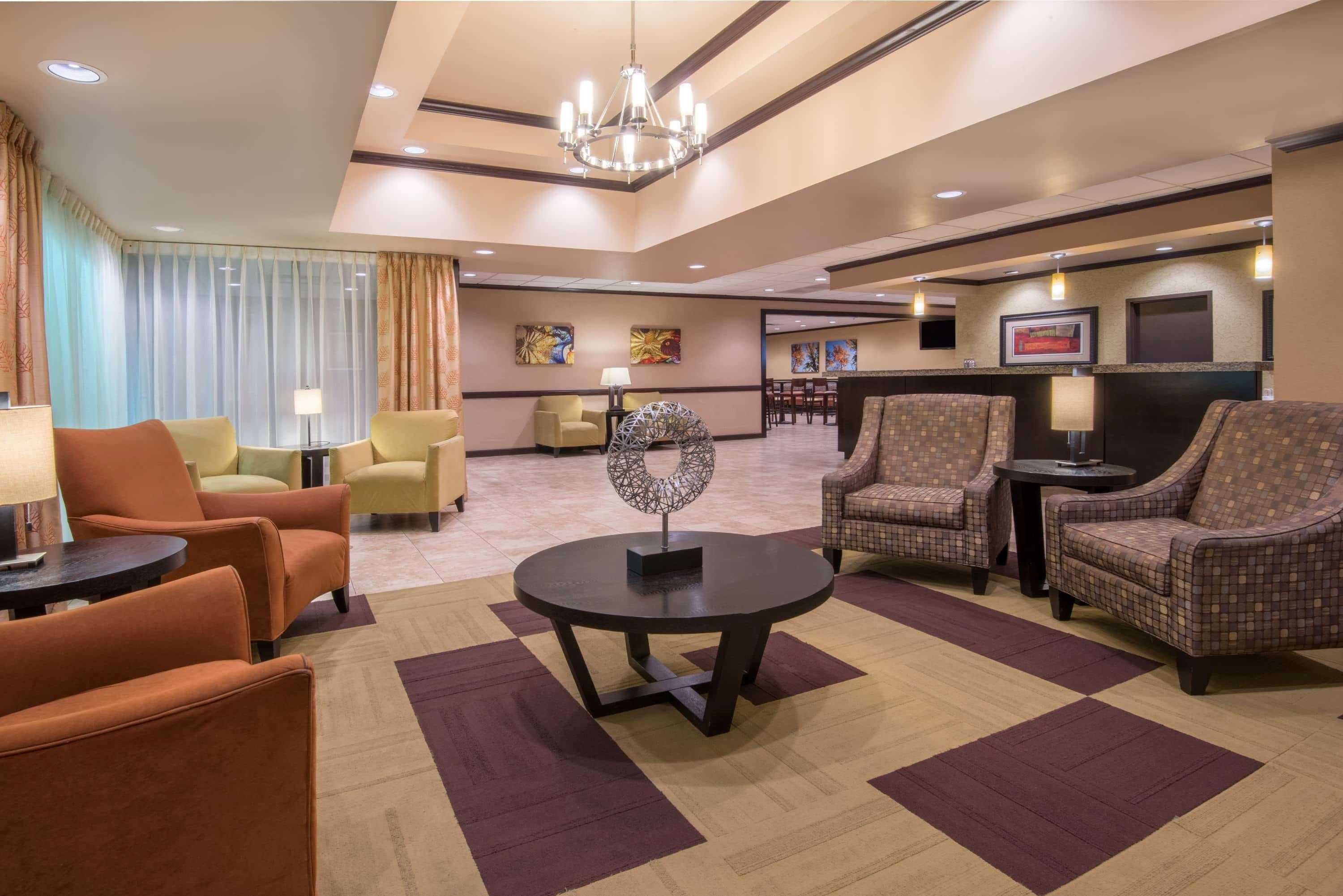Wyndham Garden Oklahoma City Resort & Conference Hotel Near Airport, Fairgrounds Paycom & I40 Exteriér fotografie