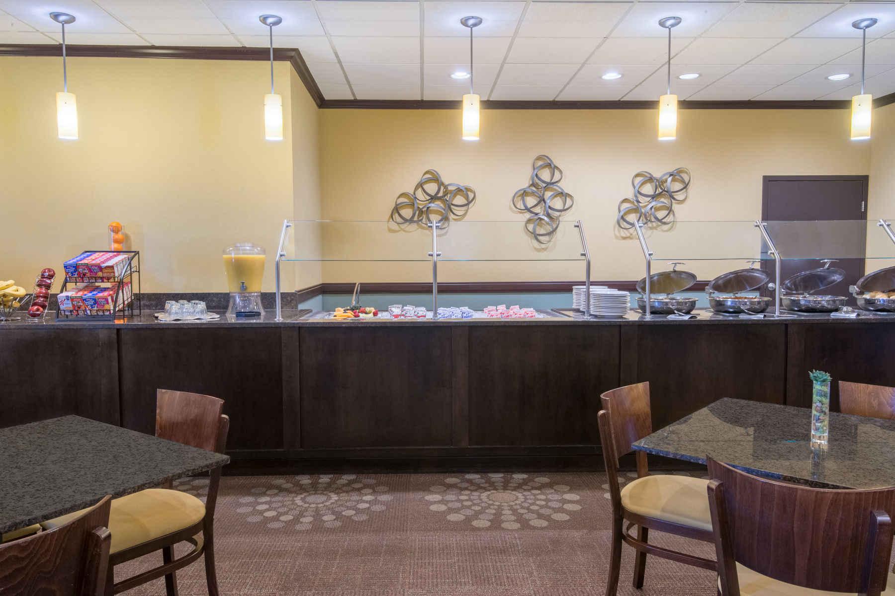 Wyndham Garden Oklahoma City Resort & Conference Hotel Near Airport, Fairgrounds Paycom & I40 Exteriér fotografie